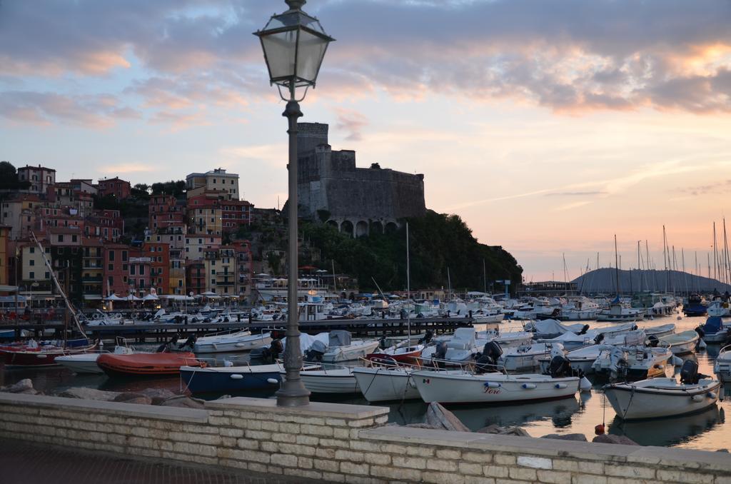 Casa Gaia Apartment Lerici Exterior photo